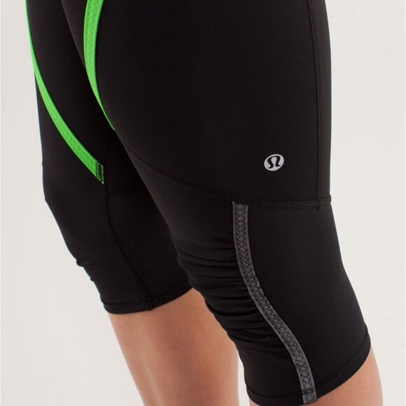 Lululemon Swiftly Pace Crop Bundle Size 2 / 4 Frond Green - Excellent Condition! - Picture 15 of 15